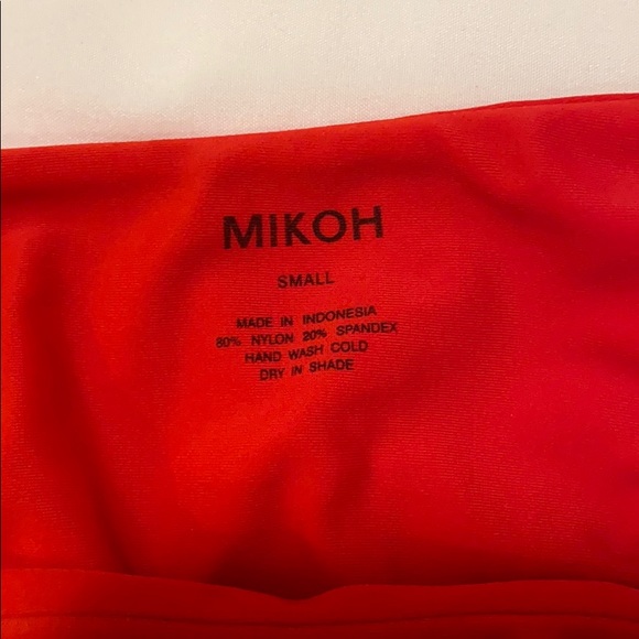 Mikoh Red Bottoms Small - Picture 4 of 6